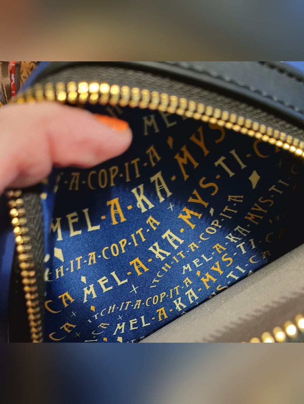 Loungefly Disney Hocus Pocus Sisters & Binx Mini Backpack - Picture 8 of 8